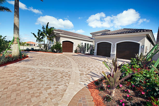 Best Professional Driveway Pavers  in Whitewater, WI