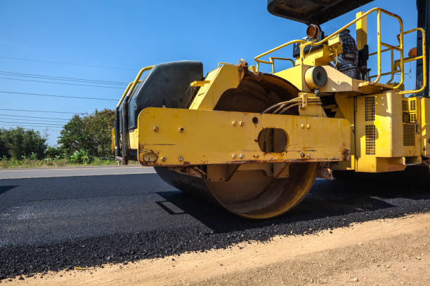 Best Professional Driveway Pavers  in Whitewater, WI